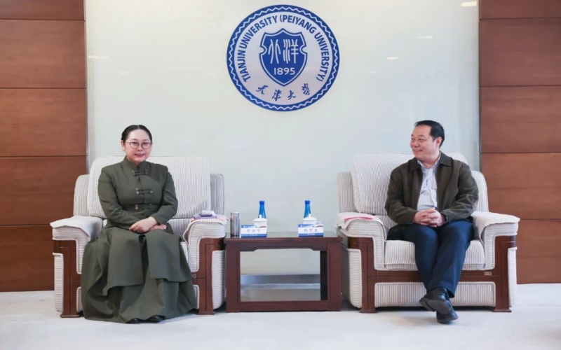 張榮華主席應邀出席天津大學創(chuàng)業(yè)大講堂活動，張君婷總裁作主題演講